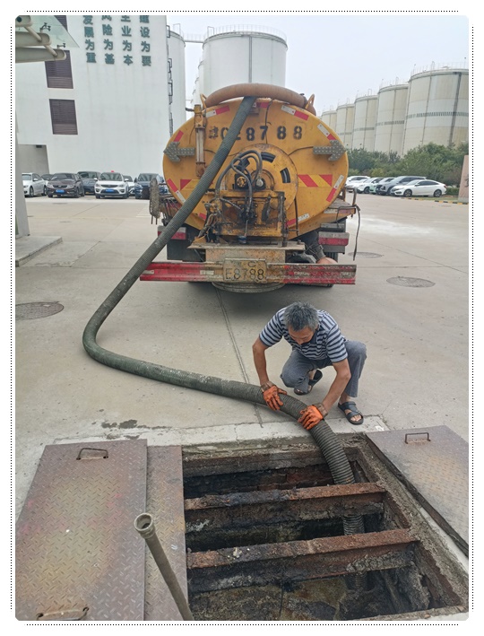 裕华隔油池清掏