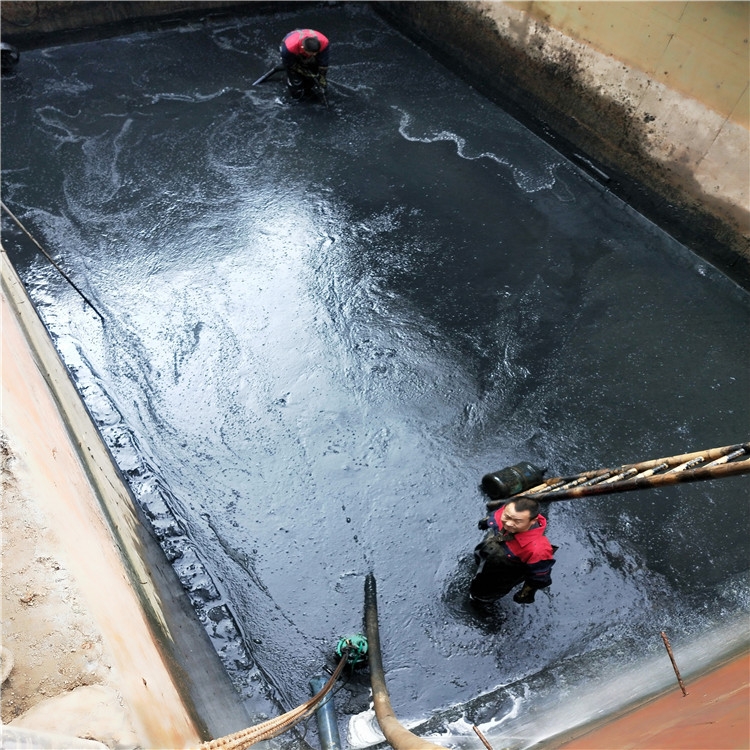 裕华废水池清理